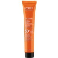 Korff Sun Secret - Fluido Viso Uniformante Anti Age SPF50+ Colorato Dark, 50ml