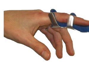 Stecca per frattura dita a ranetta farmasplint misura grande in alluminio modellabile con imbottitura in spugna poliuretanica antiallergica radiotrasparente 10 cm 1 pezzo